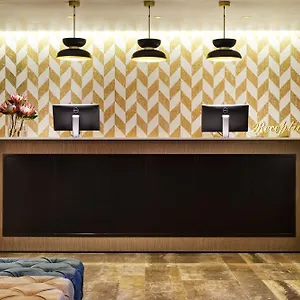 4* Hotel Unaway & Linea Uno